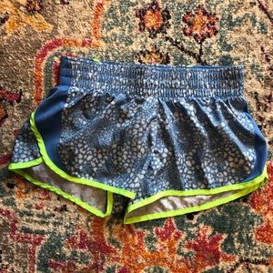 Women size small Nike drifit shorts